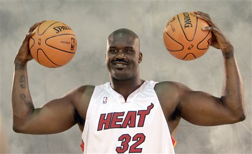 夹击限制持 夹击限制持