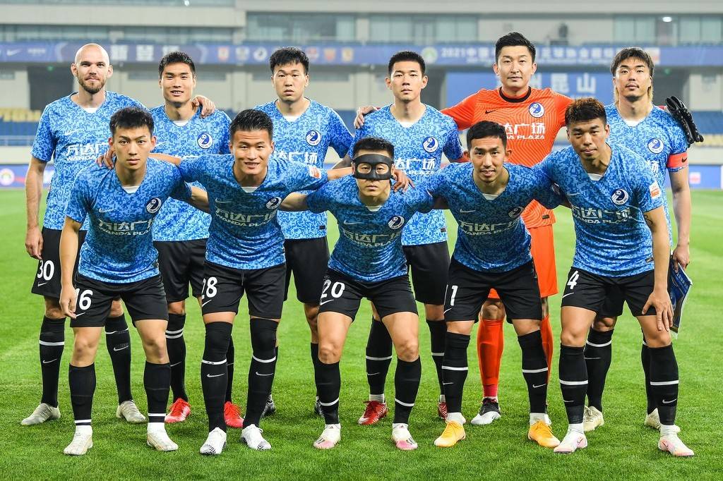 分析师团队